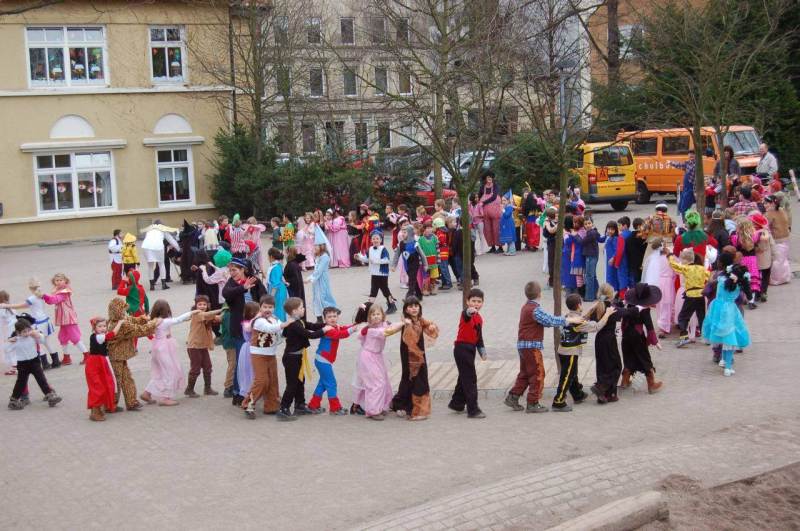 <i><b>Fasching am Reeseberg-026</b></i>